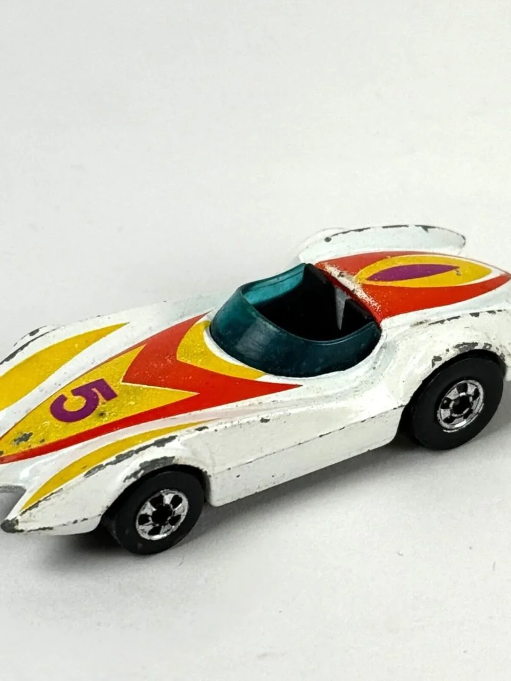 Vintage 1970's Hot Wheels Second Wind Diecast Car Mattel 1976 White 1:64 Mach 5